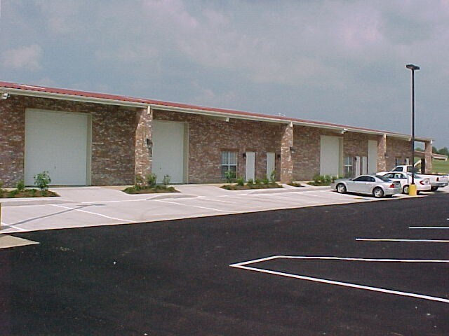 More Photos Of 130 Southpointe Dr, Byram Office For Lease