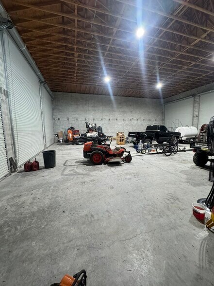 More Photos Of 2972 W US Highway 27, Clewiston Warehouse For Lease