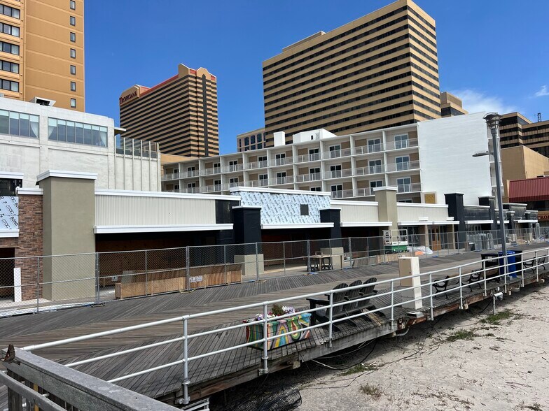 More Photos Of 110 S Morris Ave, Atlantic City Hotel For Lease