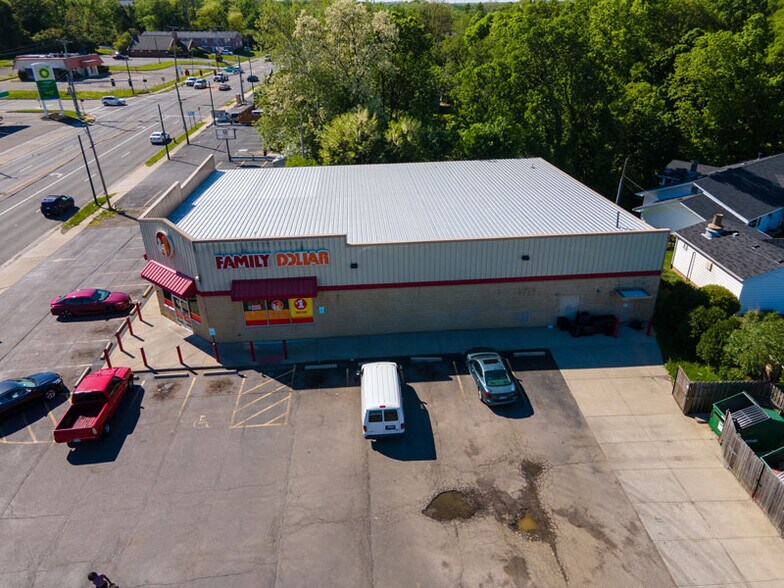 More Photos Of 5800 N Main St, Dayton Freestanding For Sale