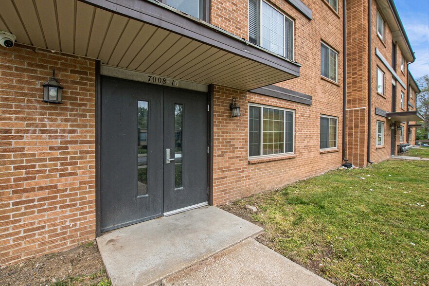 More Photos Of 7000 Cleveland Ave, Kansas City Apartments For Sale