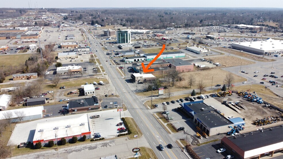 More Photos Of 3036 E State St, Hermitage Bar For Sale