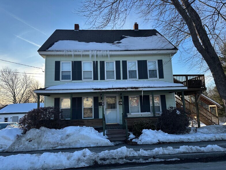 More Photos Of 14 High St, Pembroke Multifamily For Sale