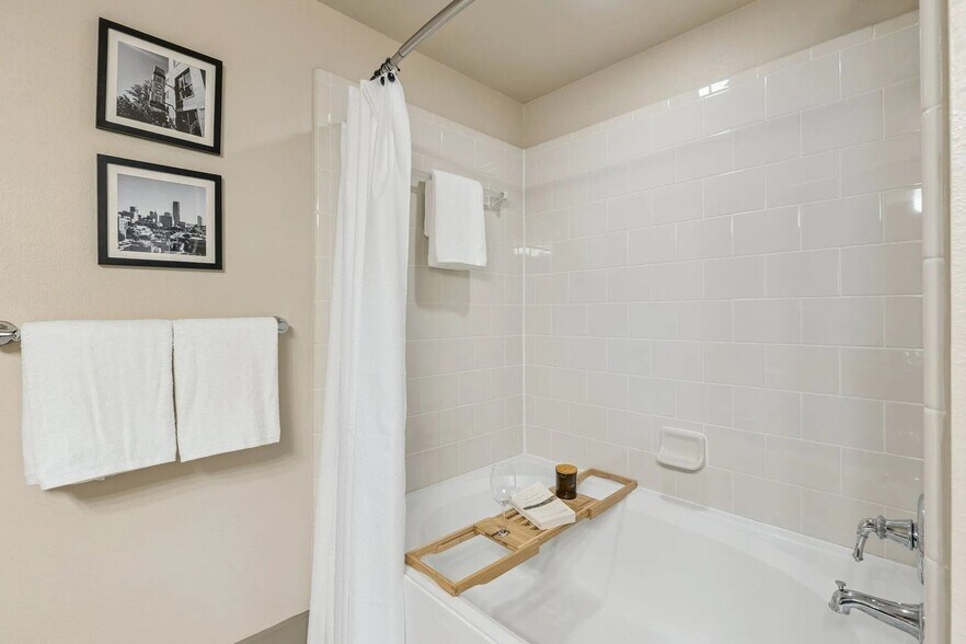 More Photos Of 1325 N Walker Ave, Oklahoma City Apartments For Lease