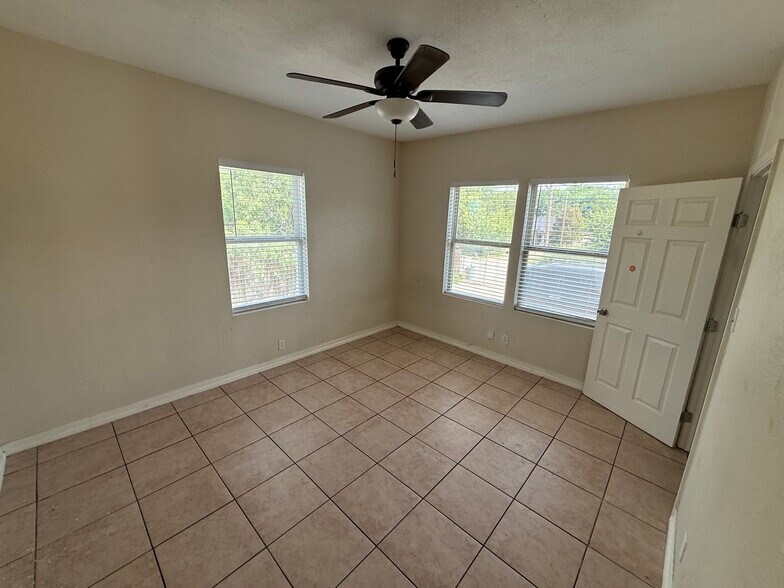 More Photos Of , San Antonio Unknown For Sale