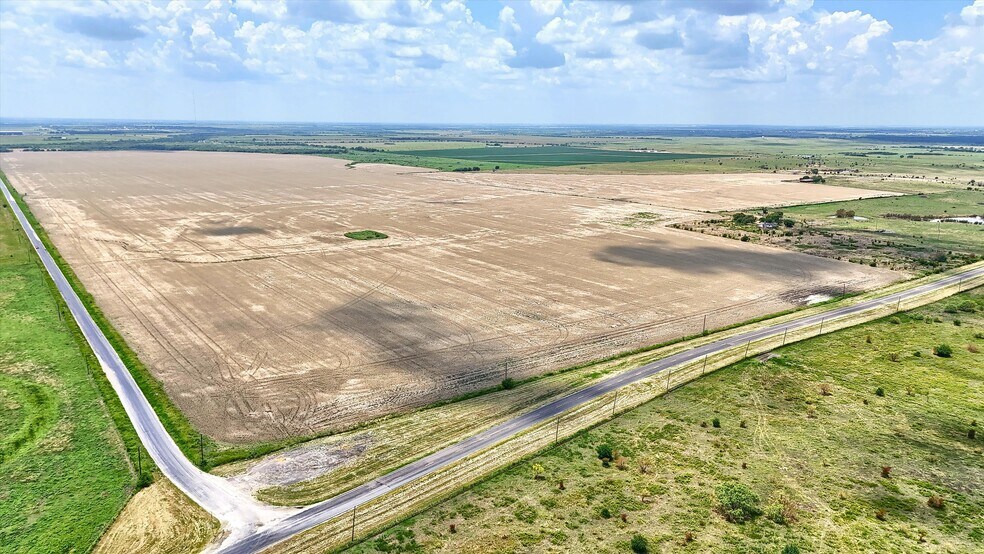 More Photos Of FM 902 & Wall Street, Howe Land For Sale
