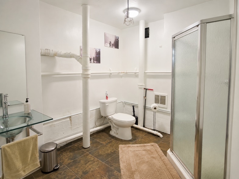 More Photos Of 43-45 Norfolk St, San Francisco Warehouse For Sale