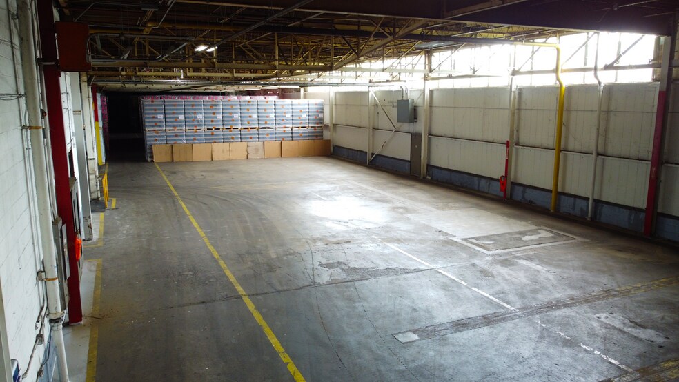 More Photos Of 294 Gambee Rd, Geneva Unknown For Lease