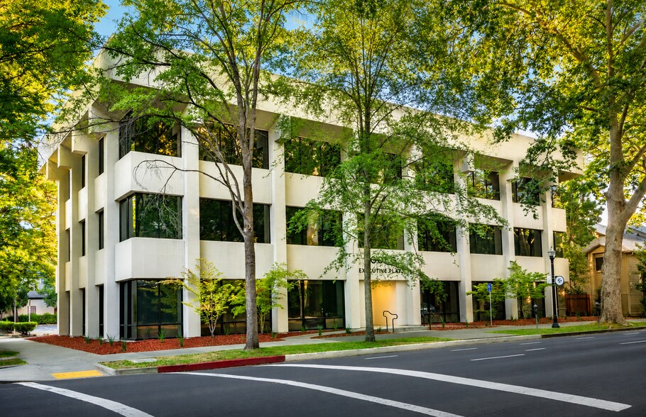 More Photos Of 1001 G St, Sacramento Office For Lease