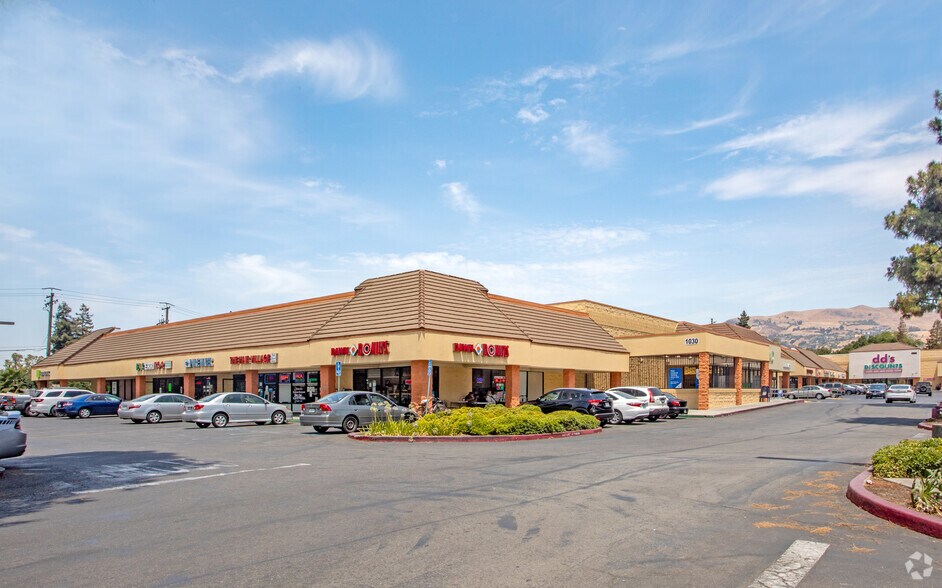 More Photos Of 1020-1080 S White Rd, San Jose Unknown For Lease