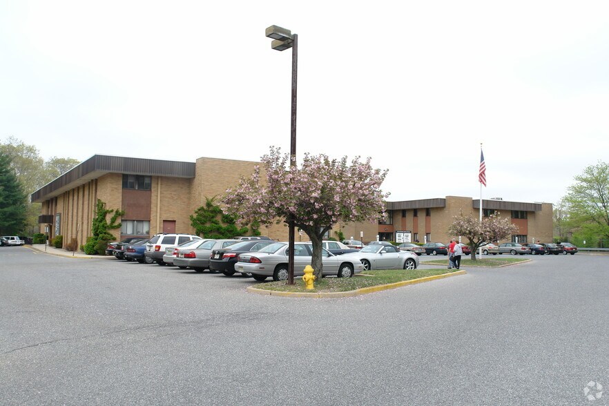 Primary Photo Of 20 Hospital Dr, Toms River Medical For Lease