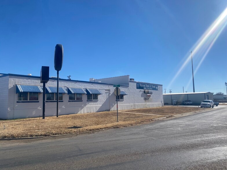 Primary Photo Of 3007 S Fillmore St, Amarillo Warehouse For Lease