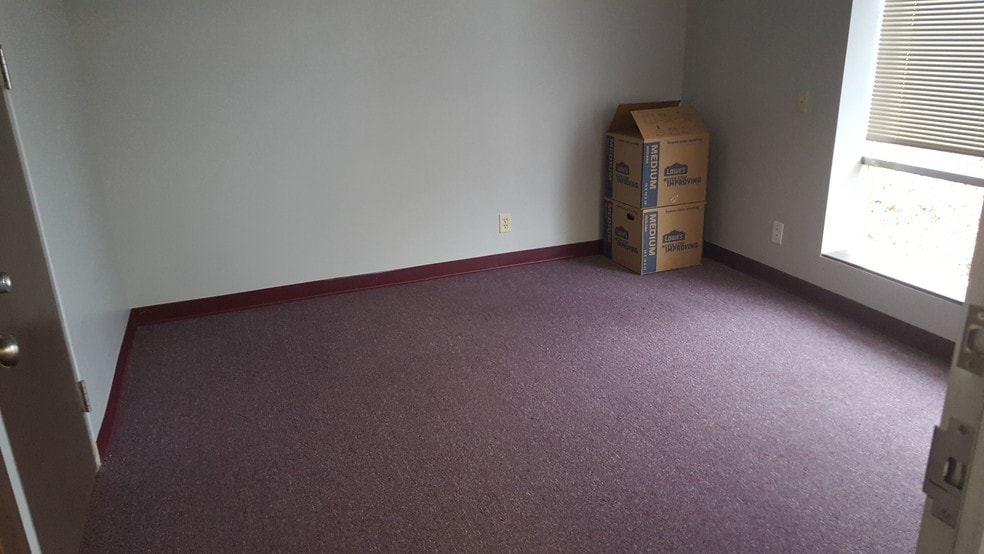 More Photos Of 3325 Durham Chapel Hill Blvd, Durham Office For Lease