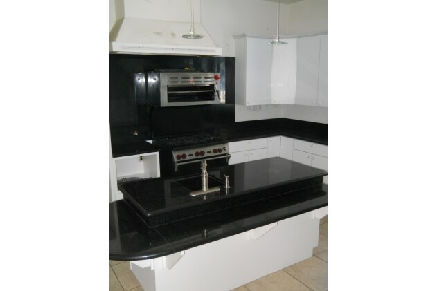 More Photos Of 815 Arrowhead Villa Dr, Crest Hotel For Sale