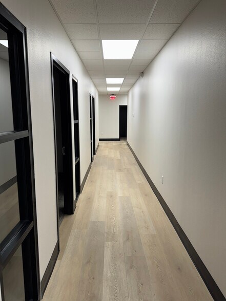 More Photos Of 808 W Indiana Ave, Midland Office For Sale