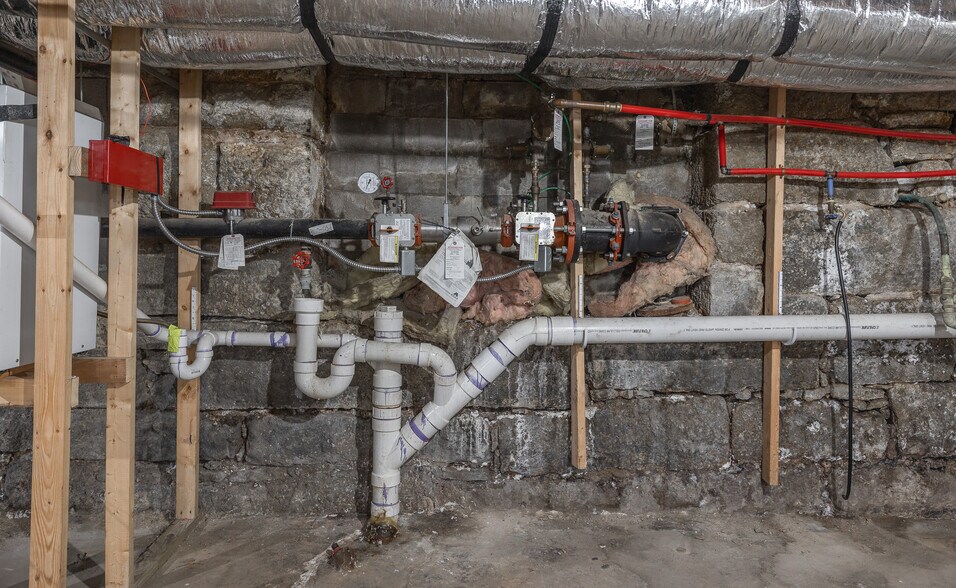 More Photos Of 717 N Pine St, Rolla Restaurant For Sale