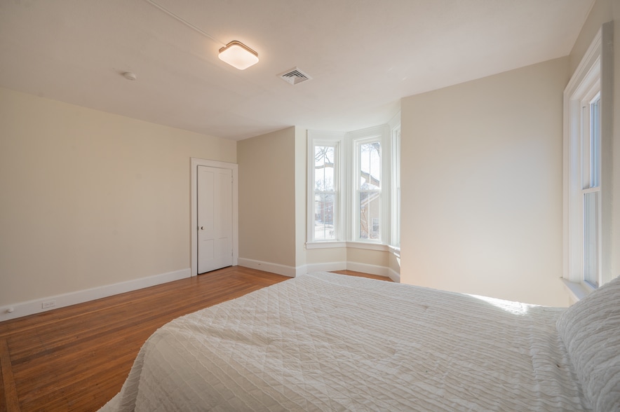 More Photos Of 329 Hazard Ave, Enfield Apartments For Sale