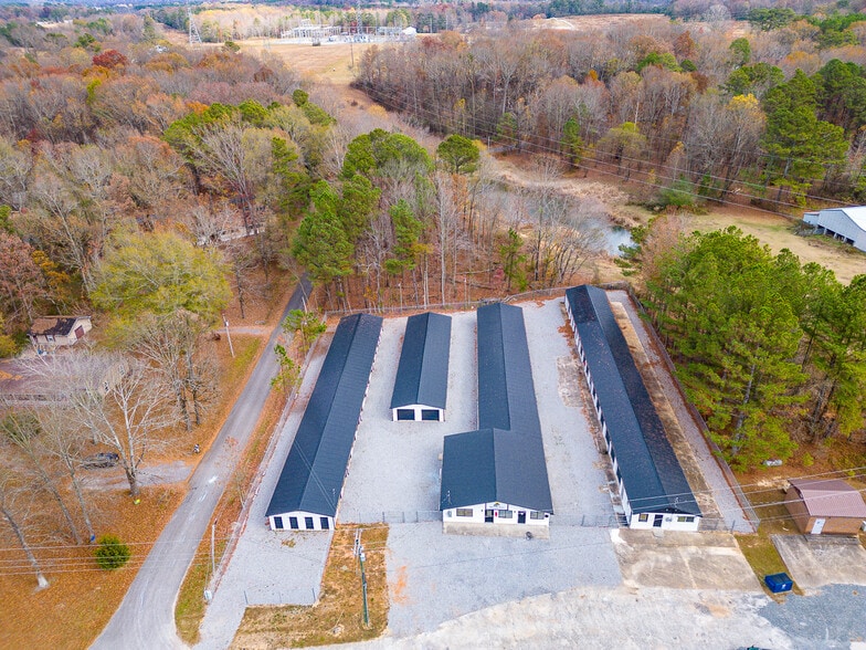 More Photos Of 9582 Heart of Dixie hwy, Arab Self Storage For Sale