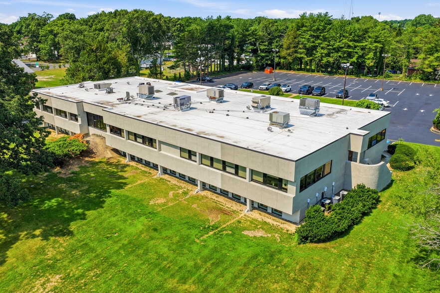 More Photos Of 1130 Hooper Ave, Toms River Office For Lease