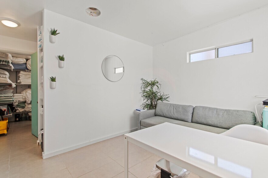 More Photos Of 12689 Eliseo Rd, Desert Hot Springs Hotel For Sale