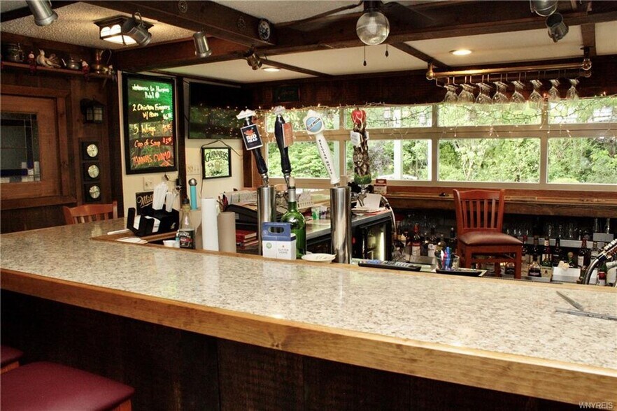 More Photos Of 3333 Lockport Olcott Rd, Newfane Restaurant For Sale