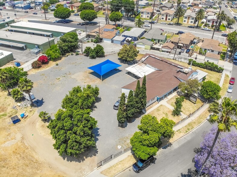 More Photos Of 109 S Aprilia Ave, Compton Religious Facility For Sale