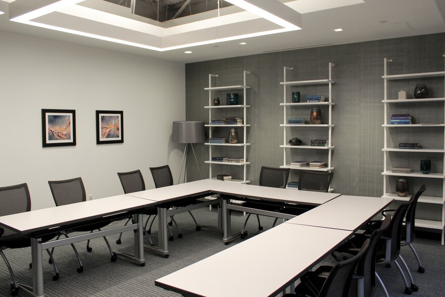 More Photos Of 30 S 17th St, Philadelphia Office For Lease