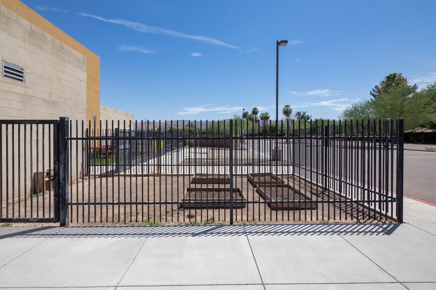 More Photos Of 2801 E Southern Ave, Phoenix Schools For Sale