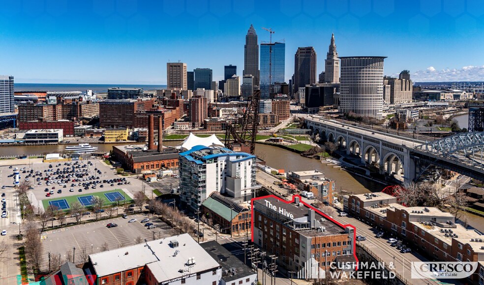 Primary Photo Of 2019 Center St, Cleveland Office For Sale