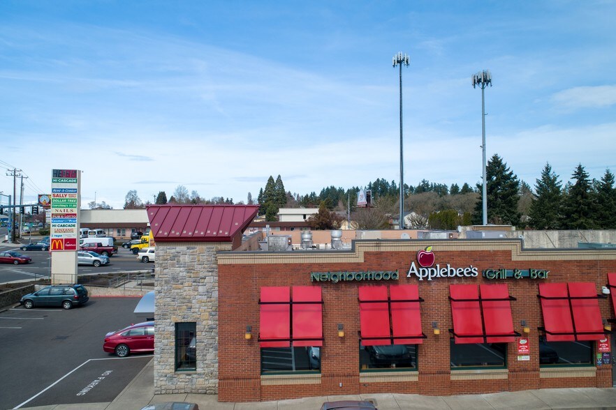More Photos Of 5070-5080 Commercial St, Salem Unknown For Lease