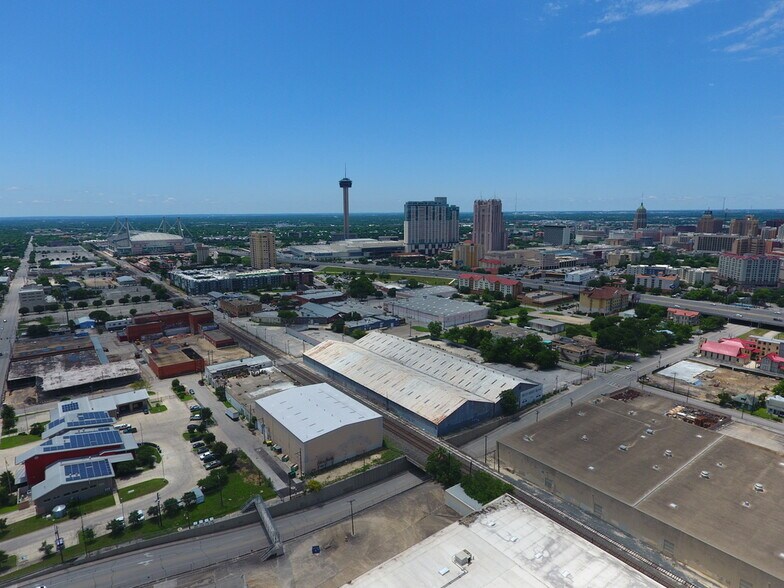 More Photos Of 314 Nolan St, San Antonio Industrial For Sale