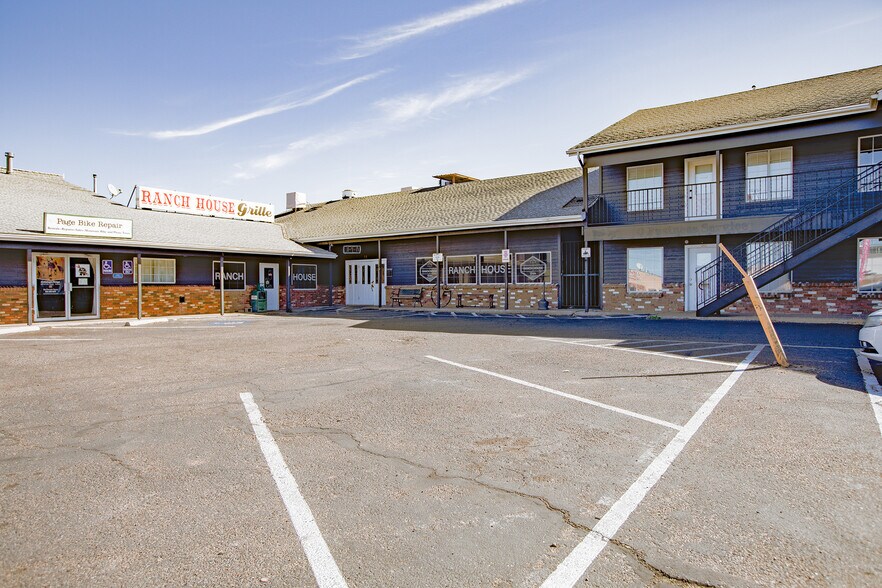 More Photos Of 819 N Navajo Dr, Page Storefront Retail Office For Sale