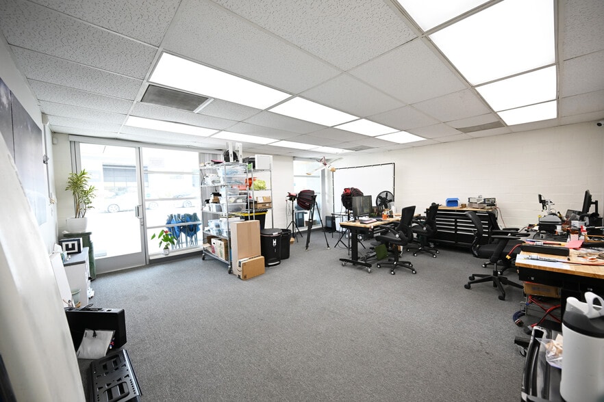 More Photos Of 145 Sheldon St, El Segundo Manufacturing For Lease