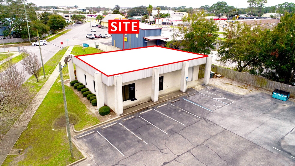 More Photos Of 30 Ferry Rd SE, Fort Walton Beach Office Residential For Sale