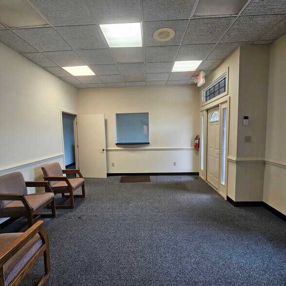 More Photos Of 681 S Broadway, Pennsville Office For Sale