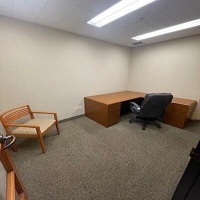 More Photos Of 2033 N Fine Ave, Fresno Flex For Lease