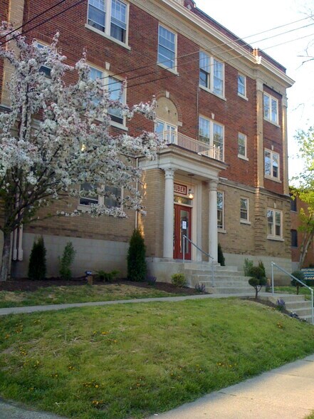 More Photos Of , Cincinnati Multifamily For Sale