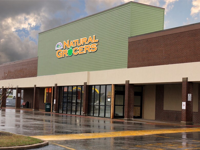 More Photos Of 1315 S Caraway Rd, Jonesboro Unknown For Lease