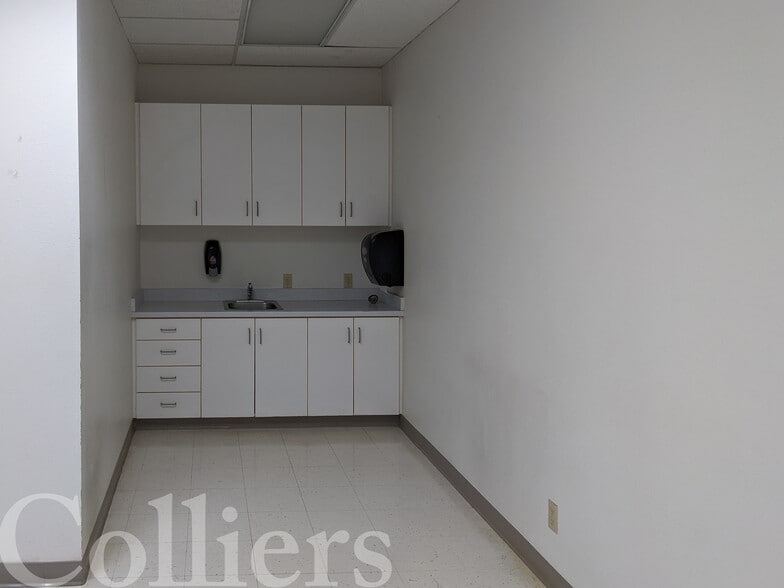 More Photos Of 3264 W Elder St, Boise Office For Lease