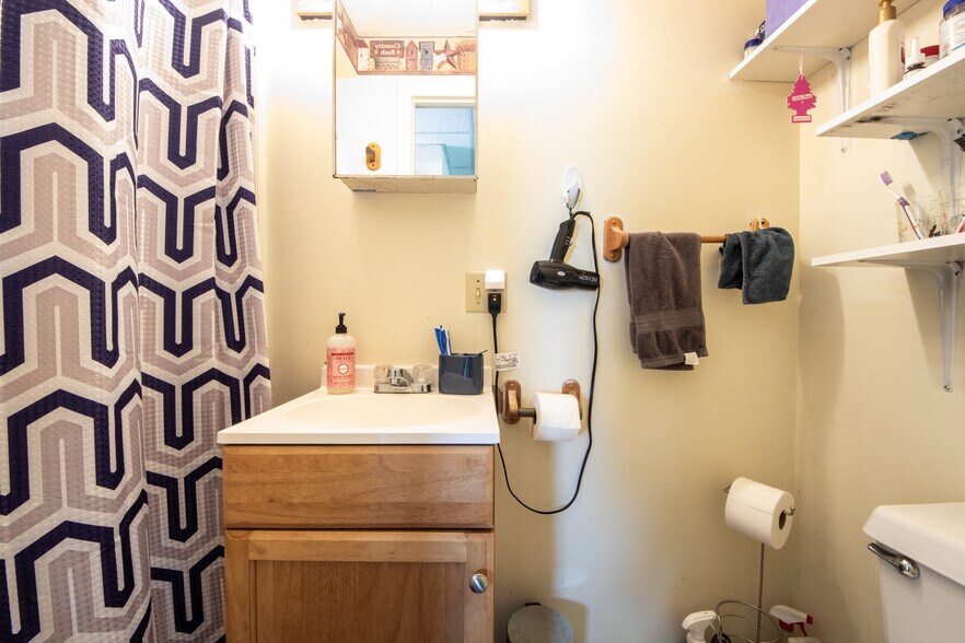 More Photos Of 571 Southside Dr, Oneonta Apartments For Sale