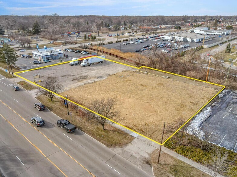 Primary Photo Of 23900 Goddard Rd, Taylor Freestanding For Lease