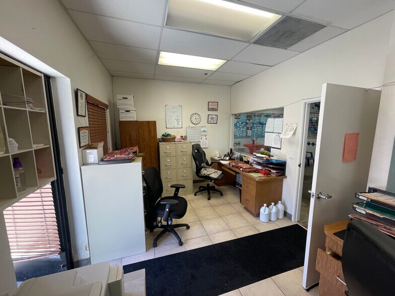 More Photos Of 1722 E Rose Ave, Orange Office For Sale