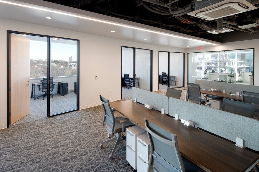 More Photos Of 4 N Martin Luther King Jr Blvd, Baltimore Coworking Space