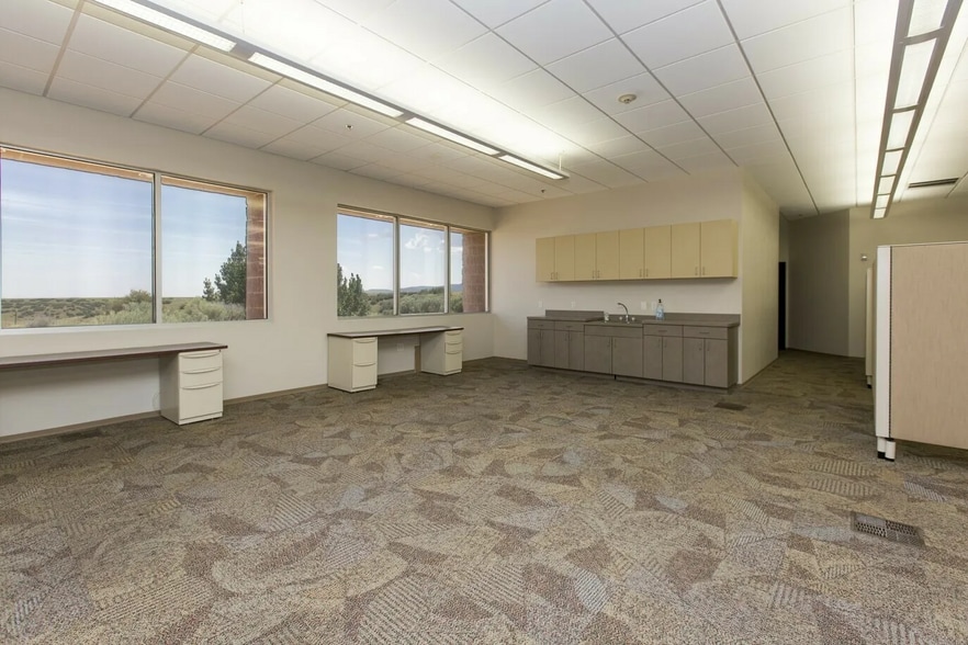 More Photos Of 10000 E University Dr, Prescott Valley Office For Sale