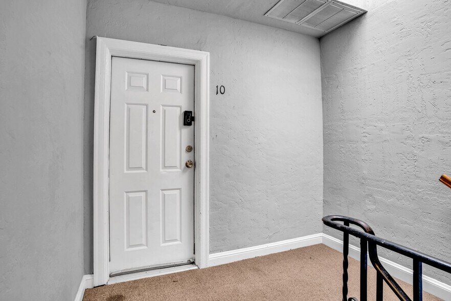 More Photos Of 25-45 W 10th St, Pittsburg Apartments For Sale