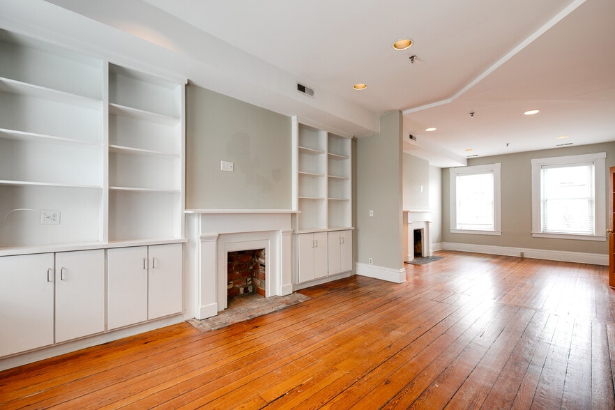 More Photos Of 211 N 18th St, Richmond Office Residential For Sale
