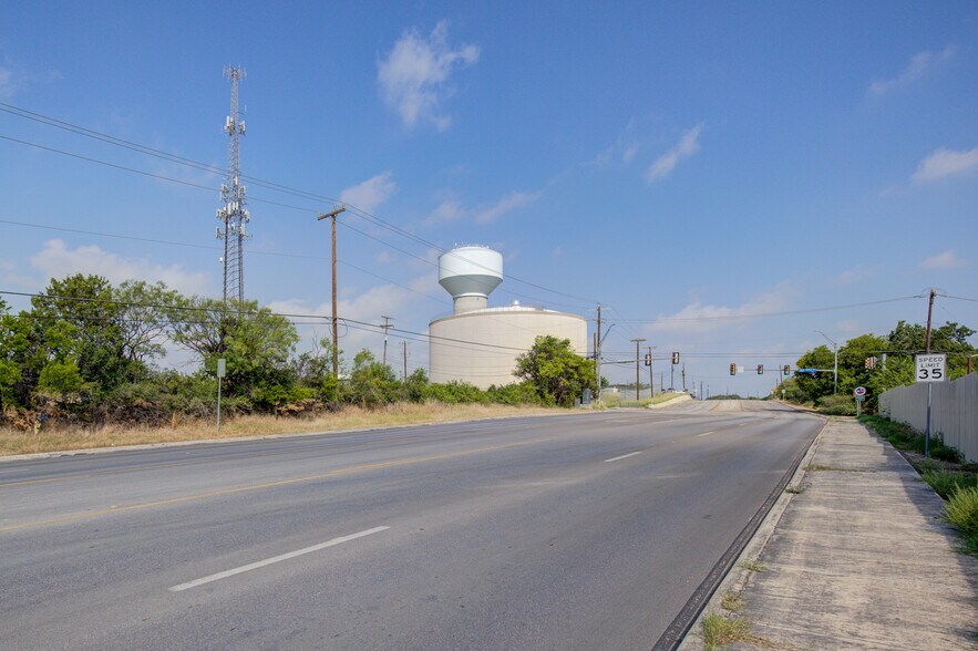 More Photos Of 10600 O'Connor rd, Live Oak Land For Sale