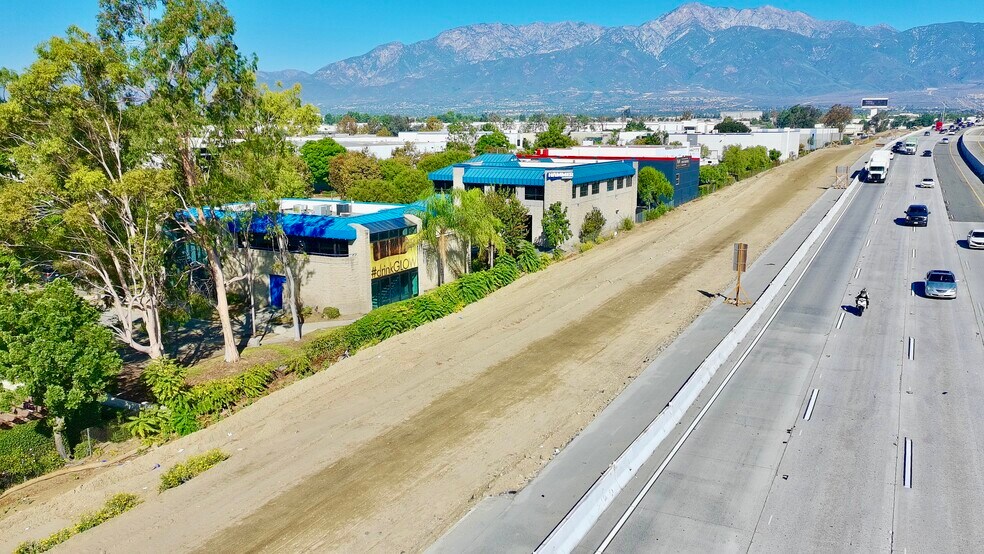 More Photos Of 9233 Charles Smith Ave, Rancho Cucamonga Flex For Sale