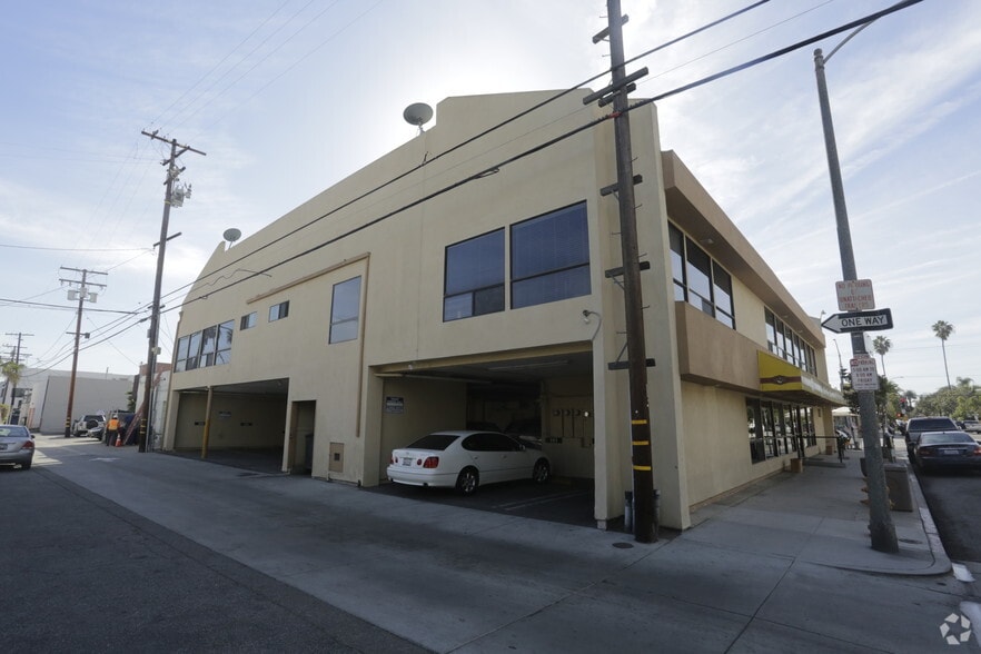 More Photos Of 5305 E 2nd St, Long Beach Office For Lease