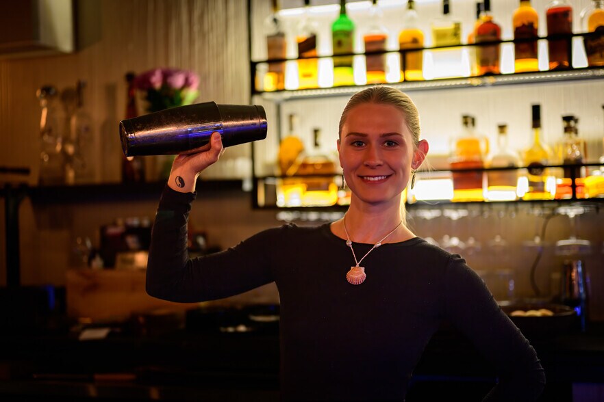 More Photos Of 300 E Main St, Johnson City Restaurant For Sale